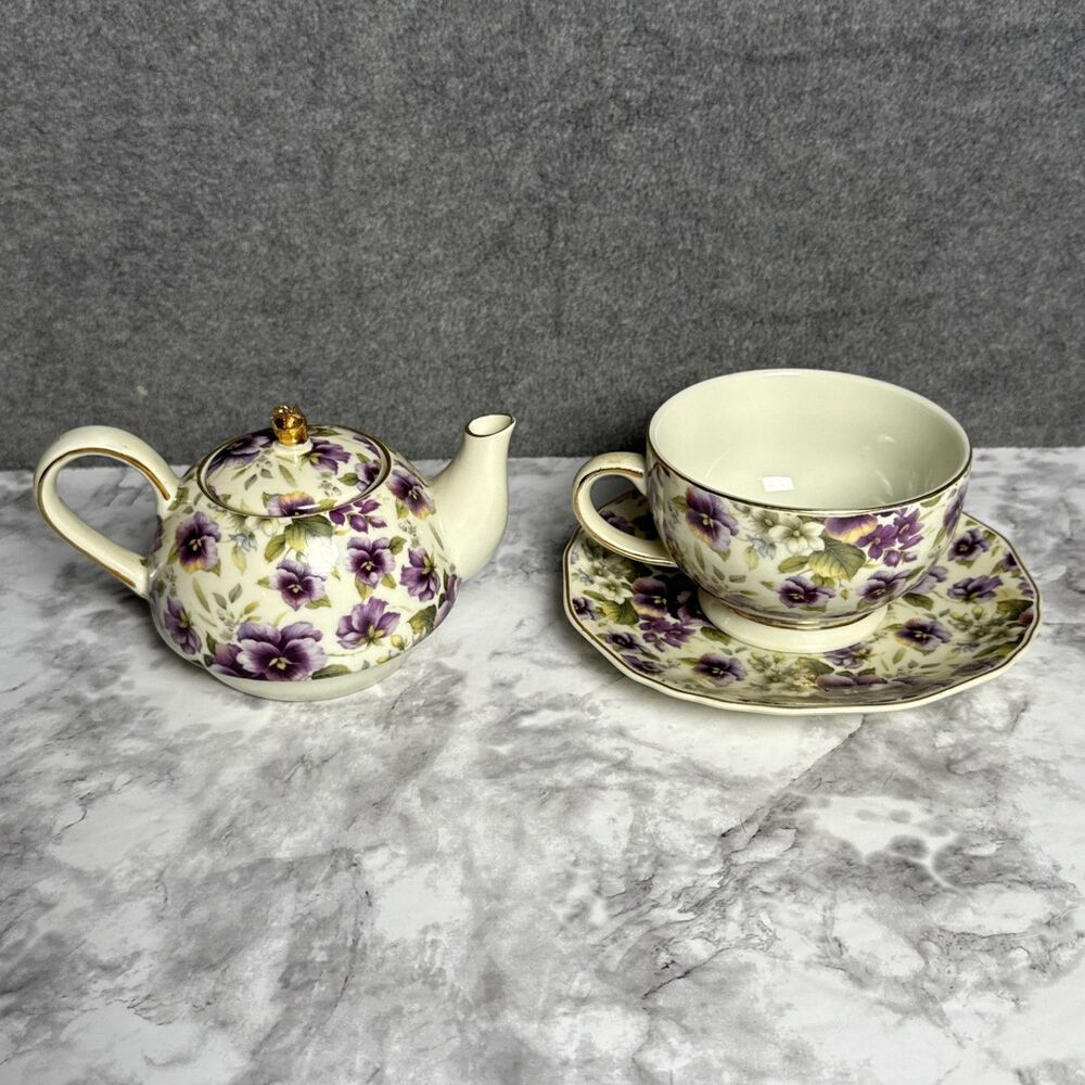 Vintage Victoria’s Garden Purple Pansy Floral Tea Pot Tea Cup Saucer Gold Trim